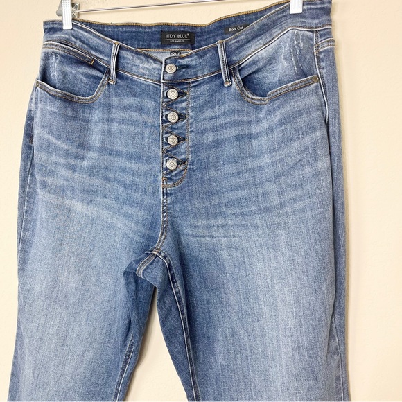 Judy Blue Mid-Rise Vintage 5 Button-Fly Boot Cut Jeans - Picture 6 of 13